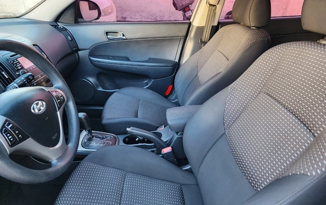 imagem-https://www.socarrao.com.br/sc-vehicle-images-prod/4166085/1790601529038-MjAyNjA5MjVfMTczNTA2LmpwZw.jpg