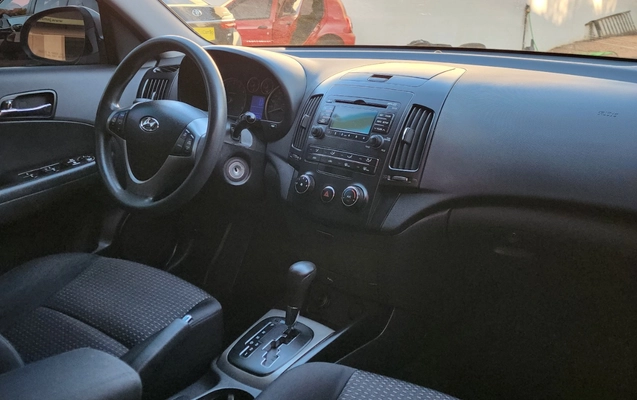 imagem-https://www.socarrao.com.br/sc-vehicle-images-prod/4166085/1790601529266-MjAyNjA5MjVfMTczNTM3LmpwZw.jpg
