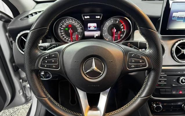imagem-https://www.socarrao.com.br/sc-vehicle-images-prod/4166090/1790601535695-40bf6785-ff05-4094-a977-a10de36b573b.jpeg