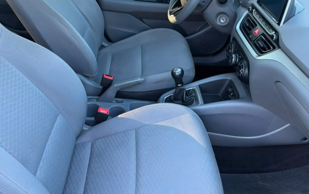 imagem-https://www.socarrao.com.br/sc-vehicle-images-prod/4166091/1790601554521-V2hhdHNBcHAgSW1hZ2UgMjAyNi0wOS0yOCBhdCAxMC4xMy4zOCAoMSkuanBlZw.jpeg