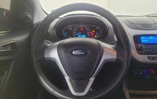 imagem-https://www.socarrao.com.br/sc-vehicle-images-prod/4166094/1790619577362-8404265_14_B_92e30b664e.jpeg