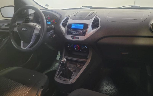 imagem-https://www.socarrao.com.br/sc-vehicle-images-prod/4166094/1790619577367-8404265_9_B_d3c80a2ccf.jpeg