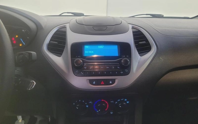 imagem-https://www.socarrao.com.br/sc-vehicle-images-prod/4166094/1790619577375-8404265_15_B_30b201fa93.jpeg