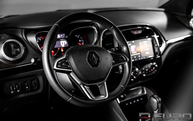 imagem-https://www.socarrao.com.br/sc-vehicle-images-prod/4166096/1790862747924-d174f7560e9f4c65a7ca68d3008b812a_1790852718973.jpg