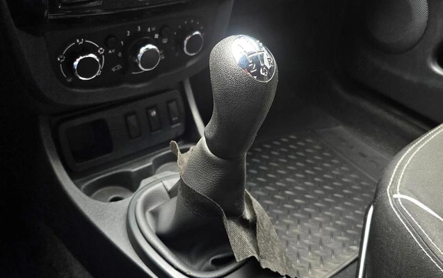 imagem-https://www.socarrao.com.br/sc-vehicle-images-prod/4166099/1790621508890-8496525_13_B_b8d10cff61.jpeg