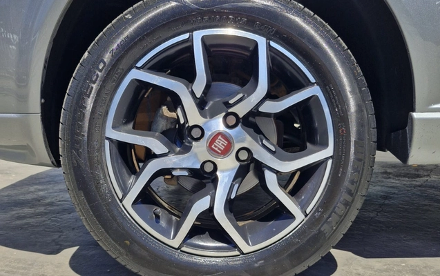 imagem-https://www.socarrao.com.br/sc-vehicle-images-prod/4166129/1790601854700-MTguanBlZw.jpeg