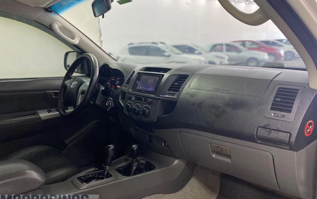 imagem-https://www.socarrao.com.br/sc-vehicle-images-prod/4166146/1790603283941-b9e186ec54e346f881a03d52f297d269_1790598487319.jpg