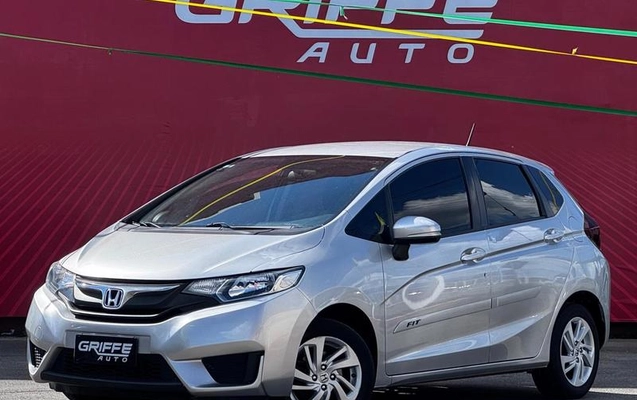 imagem-https://www.socarrao.com.br/sc-vehicle-images-prod/4166199/1790602058071-8388710_0_B_61980aa186.jpeg