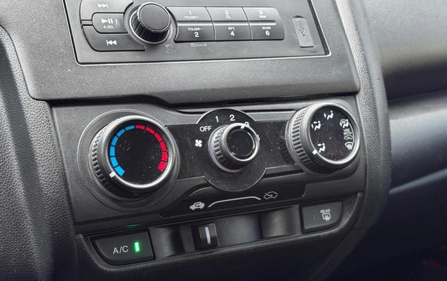 imagem-https://www.socarrao.com.br/sc-vehicle-images-prod/4166199/1790602058088-8388710_11_B_b2e45d7575.jpeg