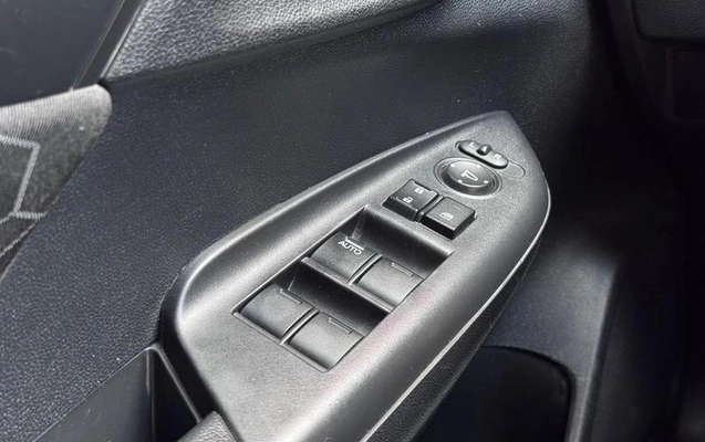 imagem-https://www.socarrao.com.br/sc-vehicle-images-prod/4166199/1790602058090-8388710_13_B_c700ed15f6.jpeg