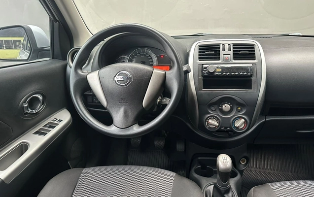 imagem-https://www.socarrao.com.br/sc-vehicle-images-prod/4166224/1790602102771-40be980e35cd470e9b4fa48ede061e72_1790602087857.jpg