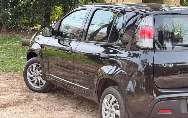 imagem-https://www.socarrao.com.br/sc-vehicle-images-prod/4166259/1790694523112-8481460_7_B_b1c5ef0906.jpeg