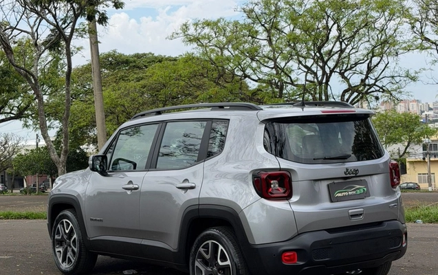 imagem-https://www.socarrao.com.br/sc-vehicle-images-prod/4166300/1790602182791-V2hhdHNBcHAgSW1hZ2UgMjAyNi0wOS0yOCBhdCAxMC4yNC4wMiAoMSkuanBlZw.jpeg