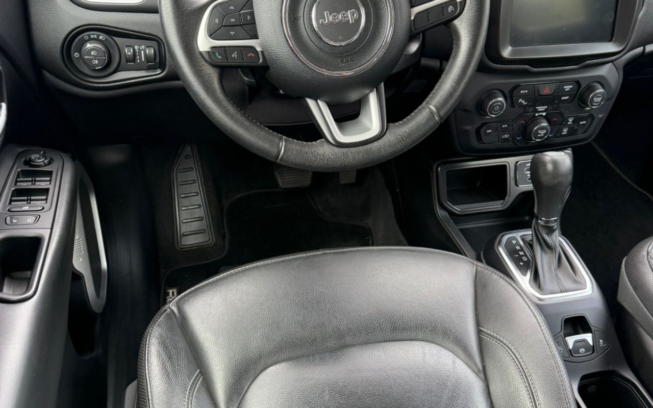 imagem-https://www.socarrao.com.br/sc-vehicle-images-prod/4166300/1790602183032-V2hhdHNBcHAgSW1hZ2UgMjAyNi0wOS0yOCBhdCAxMC4yNC4wMSAoMSkuanBlZw.jpeg