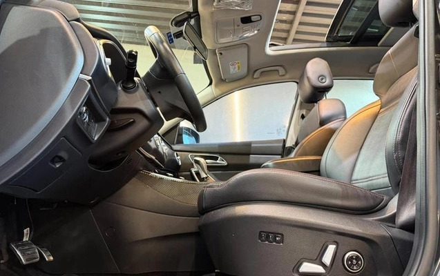 imagem-https://www.socarrao.com.br/sc-vehicle-images-prod/4166439/1790602588559-8519151_10_B_c6de7b8b3a.jpeg