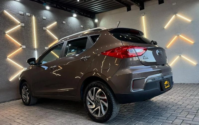 imagem-https://www.socarrao.com.br/sc-vehicle-images-prod/4166794/1790603606528-8519292_0_B_3cfe3fe91e.jpeg