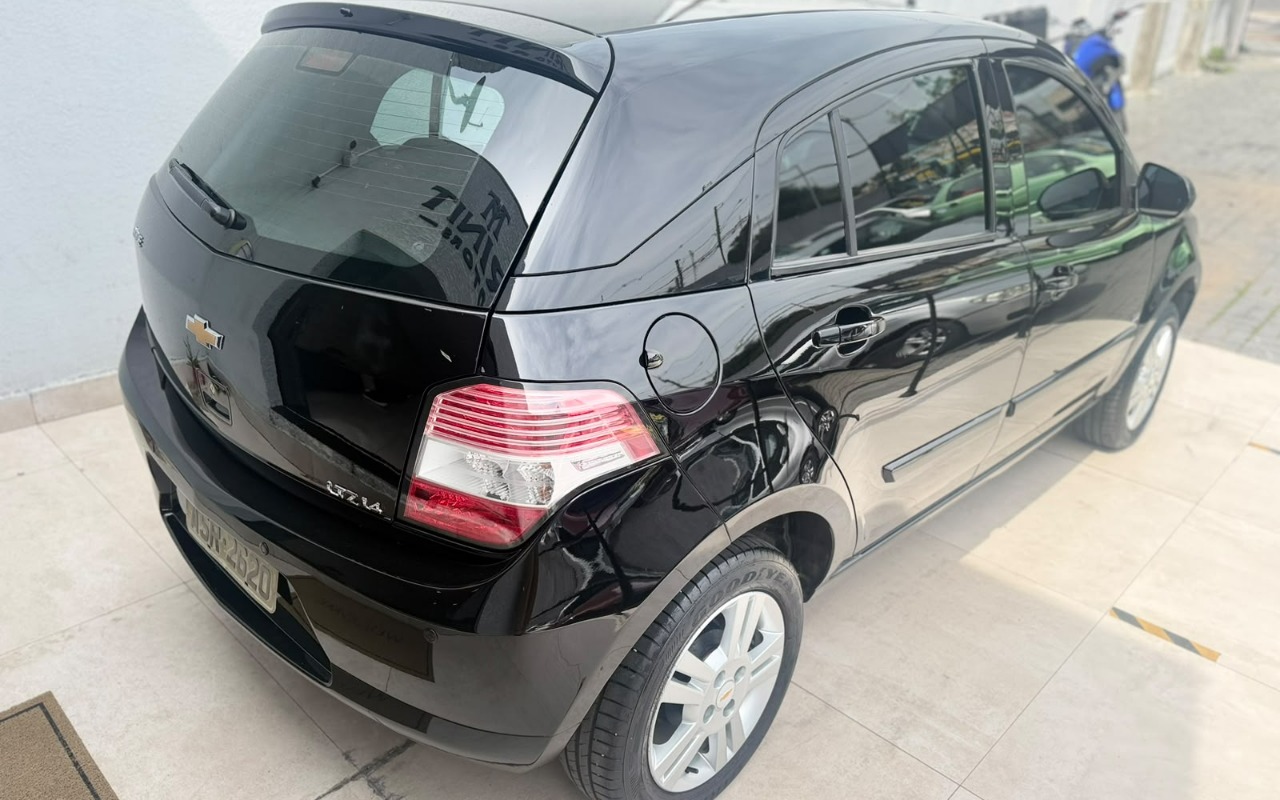 imagem-https://www.socarrao.com.br/sc-vehicle-images-prod/4166832/1790605596824-V2hhdHNBcHAgSW1hZ2UgMjAyNi0wOS0yOCBhdCAxMC40NS4zNyAoMikuanBlZw.jpeg