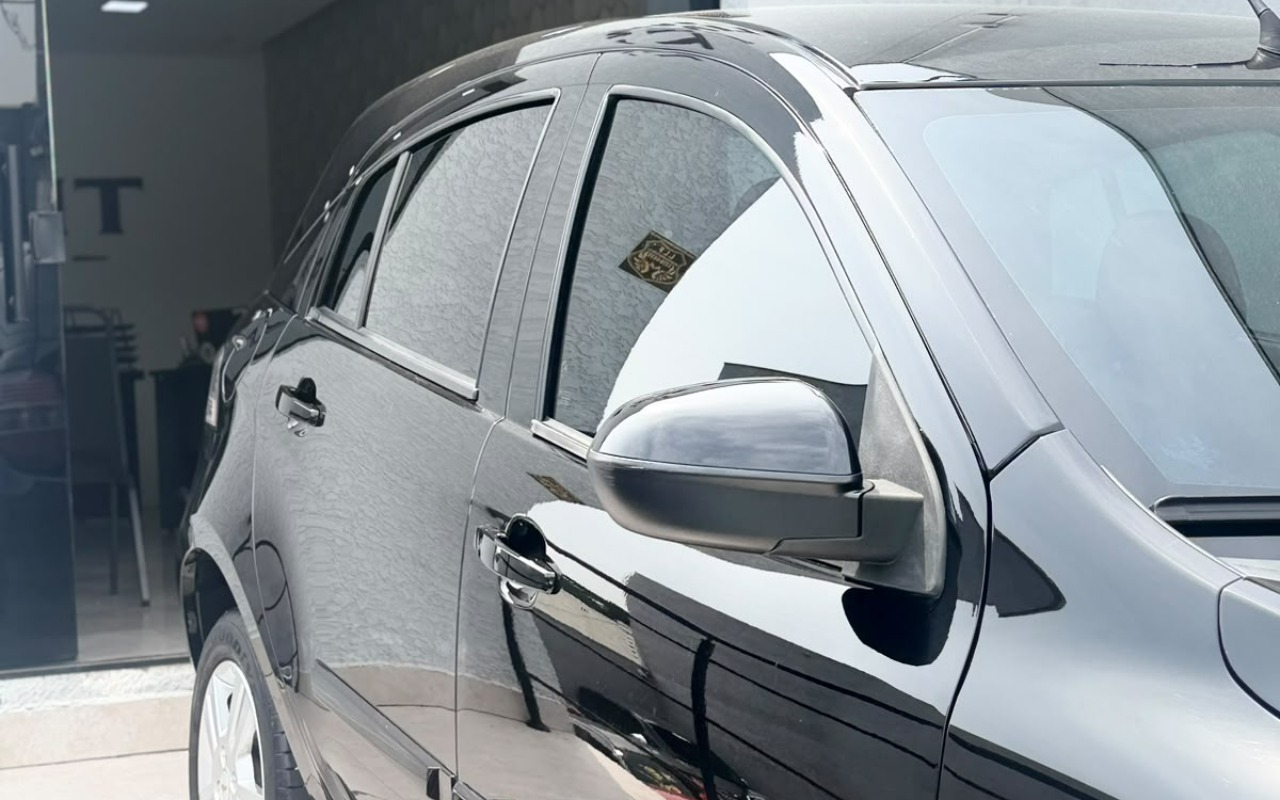 imagem-https://www.socarrao.com.br/sc-vehicle-images-prod/4166832/1790605597020-V2hhdHNBcHAgSW1hZ2UgMjAyNi0wOS0yOCBhdCAxMC40NS4zNyAoMSkuanBlZw.jpeg