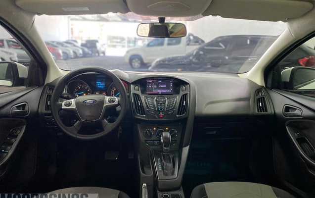 imagem-https://www.socarrao.com.br/sc-vehicle-images-prod/4166844/1791041341896-e9e3ea5f14fc4375853b14e4279ddeb5_1790603644251.jpg