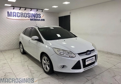 Ford Focus 2015 Branco — foto 1 de 3