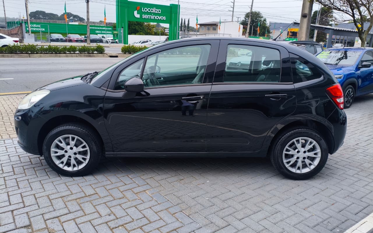 imagem-https://www.socarrao.com.br/sc-vehicle-images-prod/4166993/1790603842402-ZXggMDIuanBlZw.jpeg