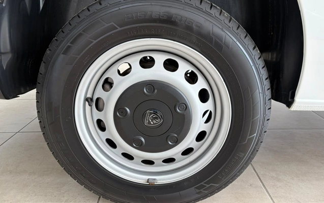 imagem-https://www.socarrao.com.br/sc-vehicle-images-prod/4167003/1791227426619-32db3b4b663e45d19bc56d0ca82cb4c8_1791226189444.jpg