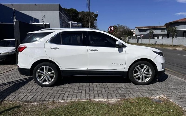 imagem-https://www.socarrao.com.br/sc-vehicle-images-prod/4167026/1790604212675-8497541_16_B_0ca18fe5dd.jpeg