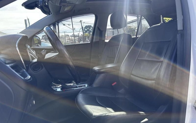 imagem-https://www.socarrao.com.br/sc-vehicle-images-prod/4167026/1790604212682-8497541_3_B_316aced9cb.jpeg