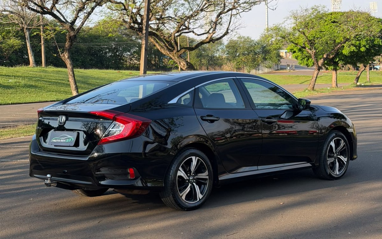 imagem-https://www.socarrao.com.br/sc-vehicle-images-prod/4167098/1790604493777-V2hhdHNBcHAgSW1hZ2UgMjAyNi0wOS0yOCBhdCAxMC41OS4xMCAoMSkuanBlZw.jpeg