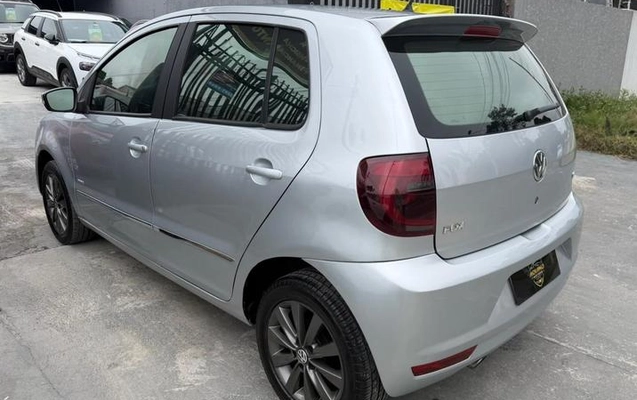 imagem-https://www.socarrao.com.br/sc-vehicle-images-prod/4167198/1791396024195-8508919_0_B_c3fa4671b8.jpeg