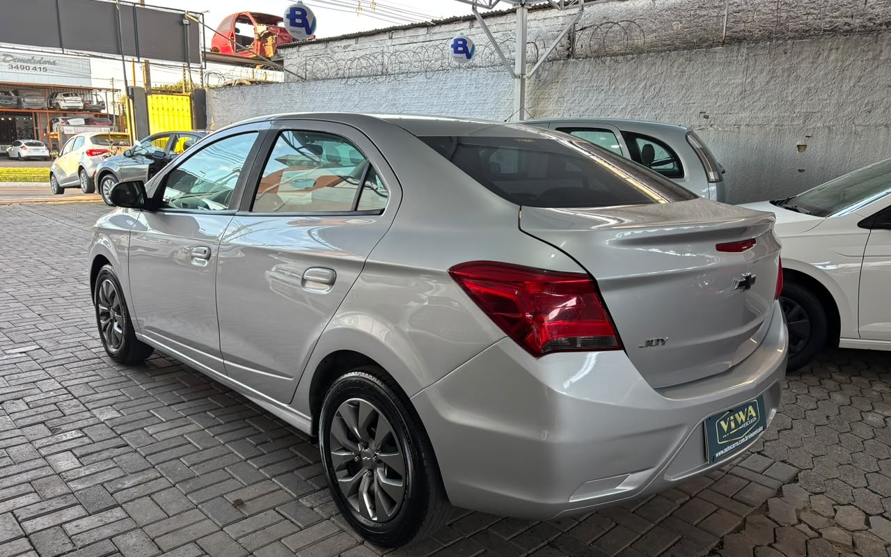 imagem-https://www.socarrao.com.br/sc-vehicle-images-prod/4167281/1790604878735-UFJJU01BIFBSQVRBIDkuanBn.jpg