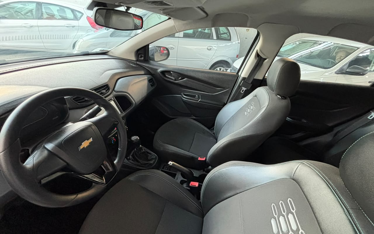imagem-https://www.socarrao.com.br/sc-vehicle-images-prod/4167281/1790604878816-UFJJU01BIFBSQVRBIDEyLmpwZw.jpg