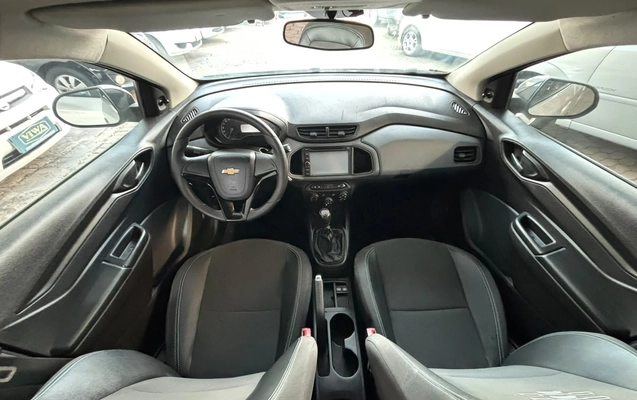 imagem-https://www.socarrao.com.br/sc-vehicle-images-prod/4167281/1790604879024-UFJJU01BIFBSQVRBIDYuanBn.jpg