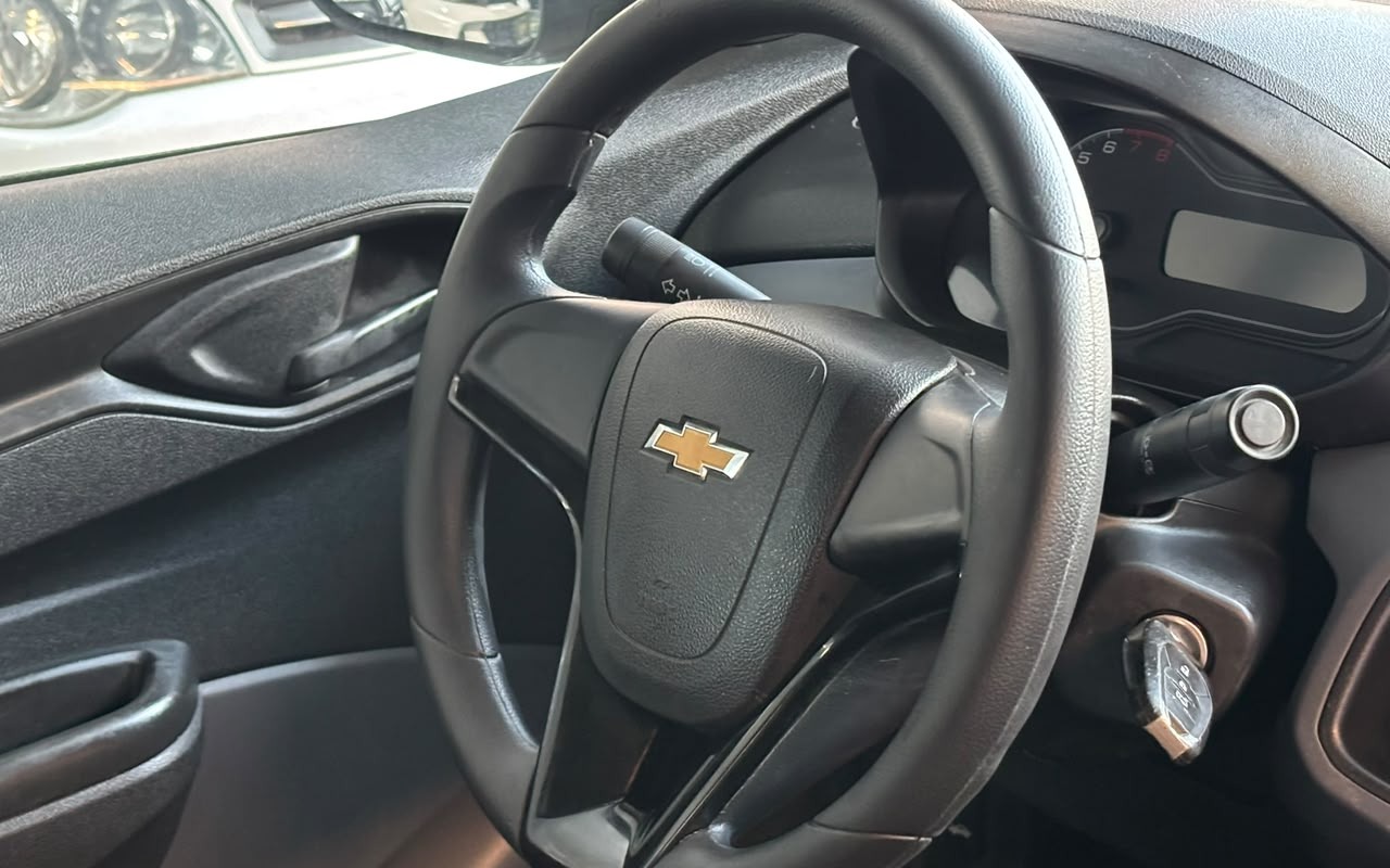 imagem-https://www.socarrao.com.br/sc-vehicle-images-prod/4167281/1790604879084-UFJJU01BIFBSQVRBIDMuanBn.jpg