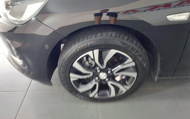 imagem-https://www.socarrao.com.br/sc-vehicle-images-prod/4167293/1790793113273-VBhzTQjYNxiMIJ7WJInQaFEVi7bZEQRO.jpg