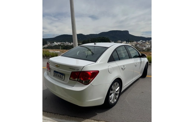 imagem-https://www.socarrao.com.br/sc-vehicle-images-prod/4167337/1790605206105-7_111743.jpg