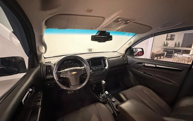 imagem-https://www.socarrao.com.br/sc-vehicle-images-prod/4167338/1790605228650-2_110815.jpg