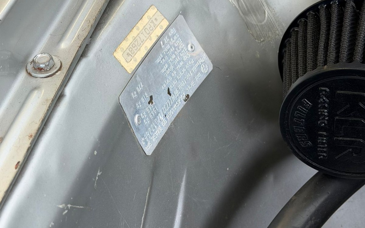 imagem-https://www.socarrao.com.br/sc-vehicle-images-prod/4167347/1790605290053-V2hhdHNBcHAgSW1hZ2UgMjAyNi0wOS0wNCBhdCAyMC4zNi40MyAoMSkuanBlZw.jpeg