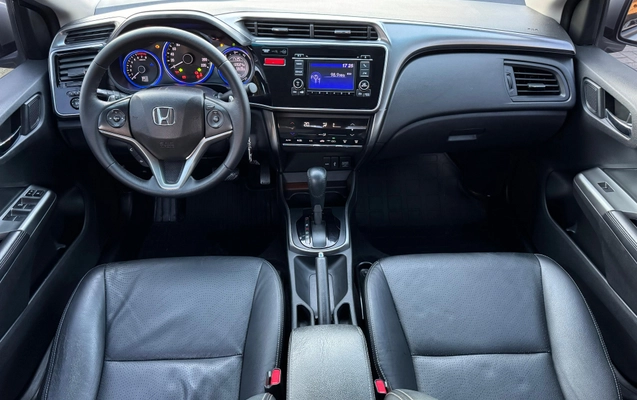 imagem-https://www.socarrao.com.br/sc-vehicle-images-prod/4167668/1790776917042-a478d5ae-1642-4f3c-abb9-9fcd0f9bfcdf.jpg