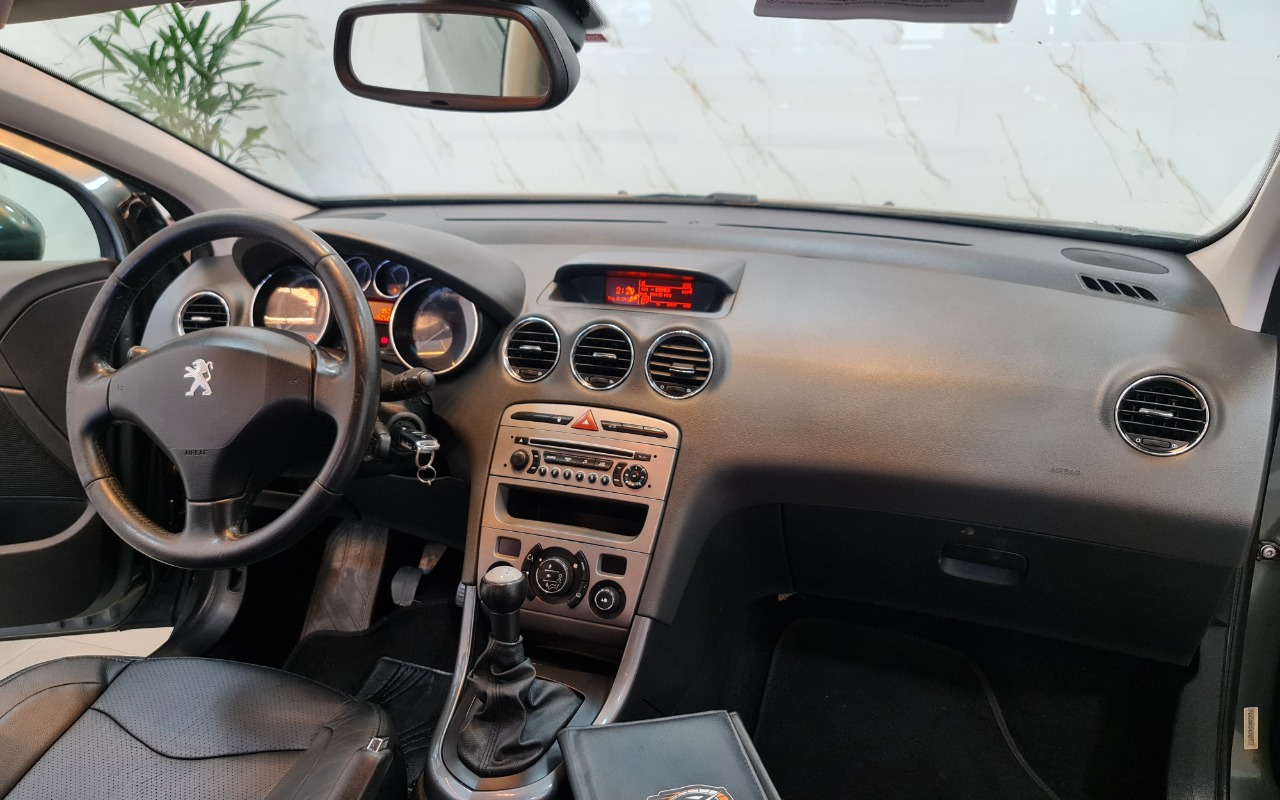 imagem-https://www.socarrao.com.br/sc-vehicle-images-prod/4167672/1791299823317-OC5qcGc.jpg