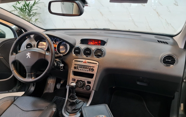 imagem-https://www.socarrao.com.br/sc-vehicle-images-prod/4167672/1791299823317-OC5qcGc.jpg