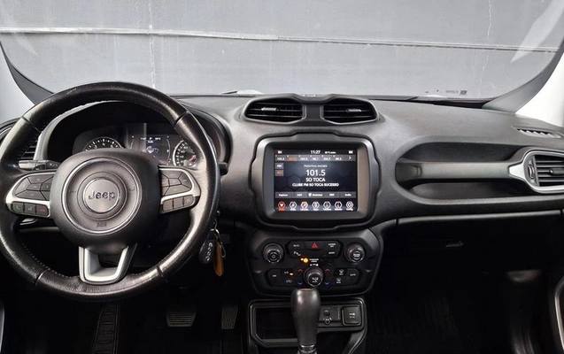 imagem-https://www.socarrao.com.br/sc-vehicle-images-prod/4167911/1790781820807-8519743_5_B_28a342278f.jpeg