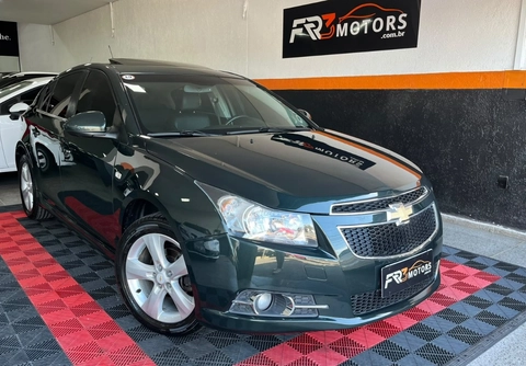 Chevrolet Cruze 2014 Verde — foto 1 de 3