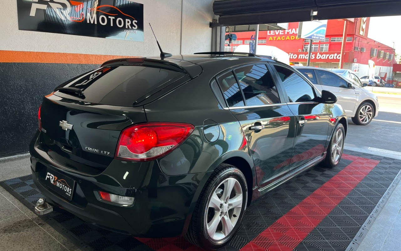 imagem-https://www.socarrao.com.br/sc-vehicle-images-prod/4167925/1790606696260-V2hhdHNBcHAgSW1hZ2UgMjAyNi0wOS0yNCBhdCAxNi4yMy4zNS5qcGVn.jpeg