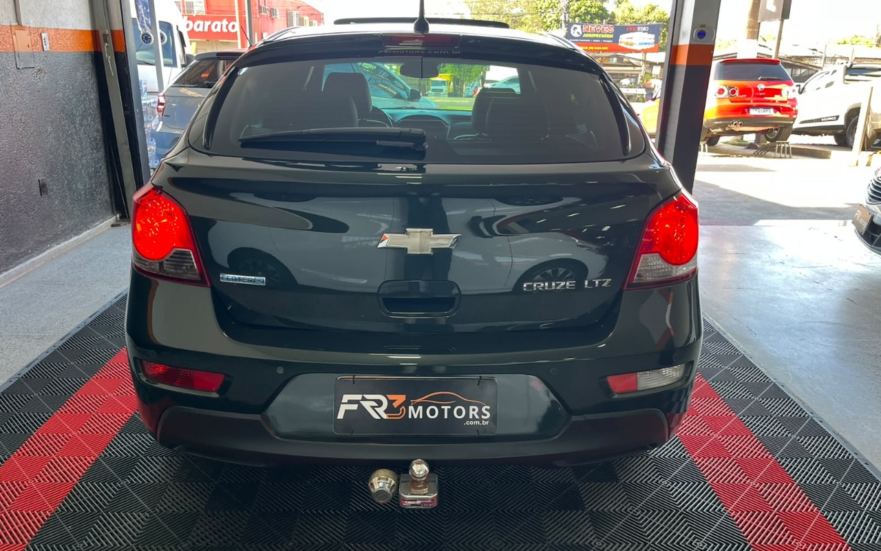 imagem-https://www.socarrao.com.br/sc-vehicle-images-prod/4167925/1790606696347-V2hhdHNBcHAgSW1hZ2UgMjAyNi0wOS0yNCBhdCAxNi4yMy4zNCAoMikuanBlZw.jpeg