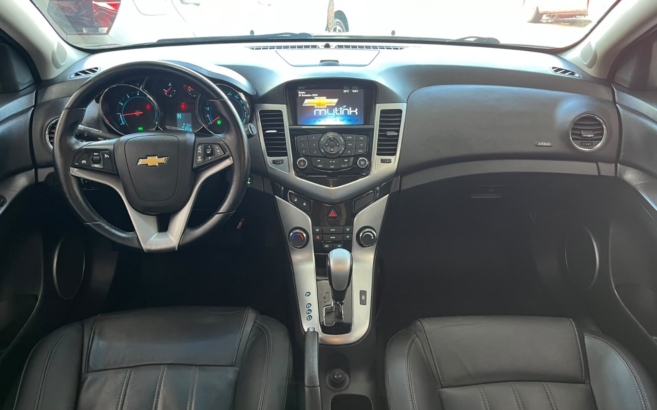 imagem-https://www.socarrao.com.br/sc-vehicle-images-prod/4167925/1790606696709-V2hhdHNBcHAgSW1hZ2UgMjAyNi0wOS0yNCBhdCAxNi4yMy4zNC5qcGVn.jpeg