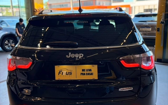 imagem-https://www.socarrao.com.br/sc-vehicle-images-prod/4167926/1790606781709-55c5601f-5a8a-41af-a026-5d9795b283c2.jpg