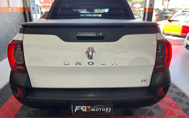 imagem-https://www.socarrao.com.br/sc-vehicle-images-prod/4167934/1790607031153-V2hhdHNBcHAgSW1hZ2UgMjAyNi0wOS0yNCBhdCAxNi4yMy4yMyAoMSkuanBlZw.jpeg