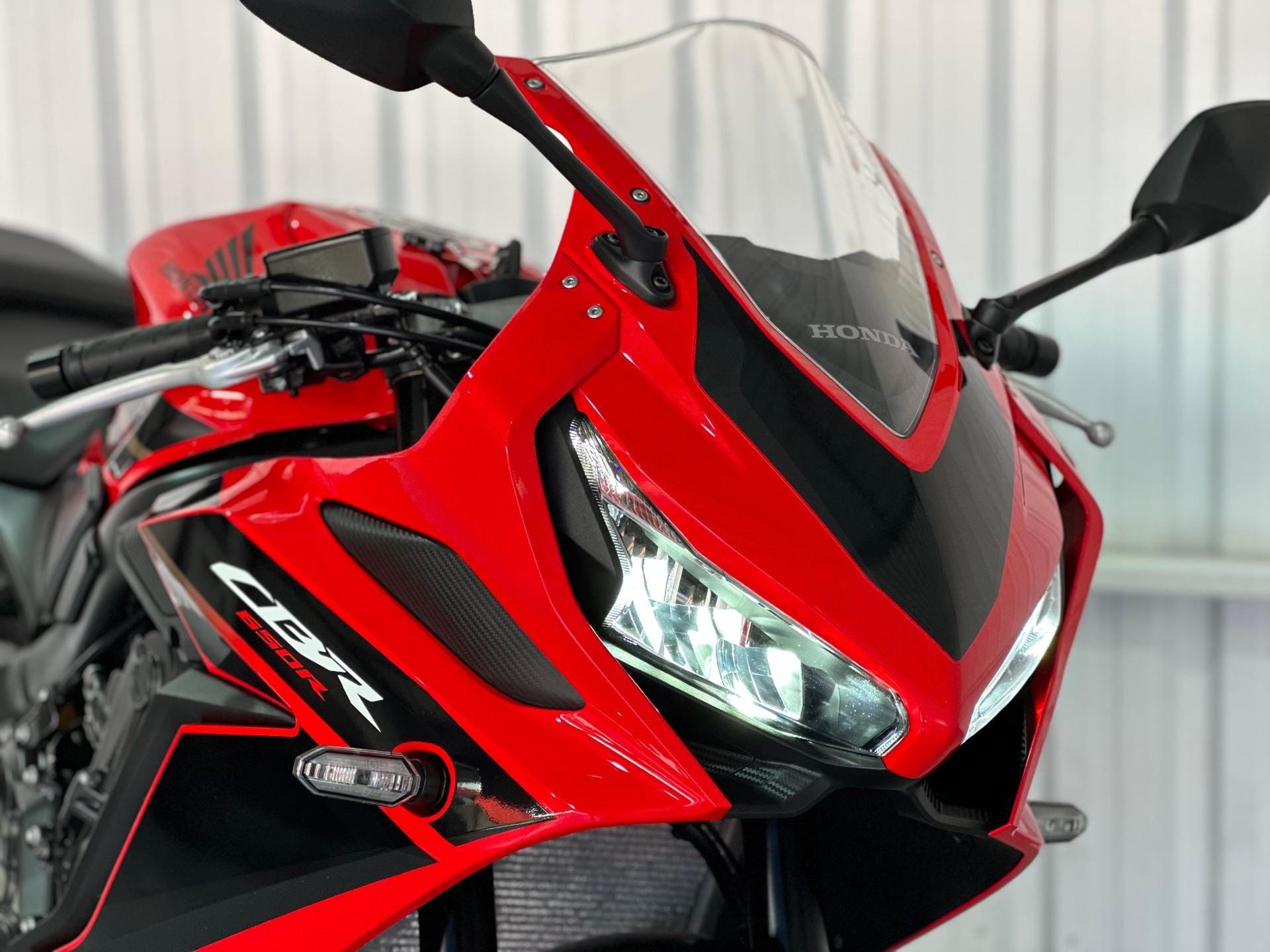 imagem-https://www.socarrao.com.br/sc-vehicle-images-prod/41681/1769988763513-7099357OR_1764604549_56_650.jpg