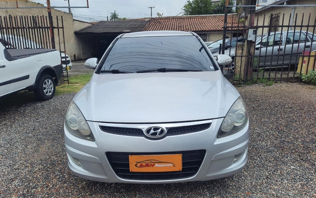 imagem-https://www.socarrao.com.br/sc-vehicle-images-prod/4168106/1790607354815-V2hhdHNBcHAgSW1hZ2UgMjAyNi0wOS0xMiBhdCAwOS41Ny4xNyAoMikuanBlZw.jpeg